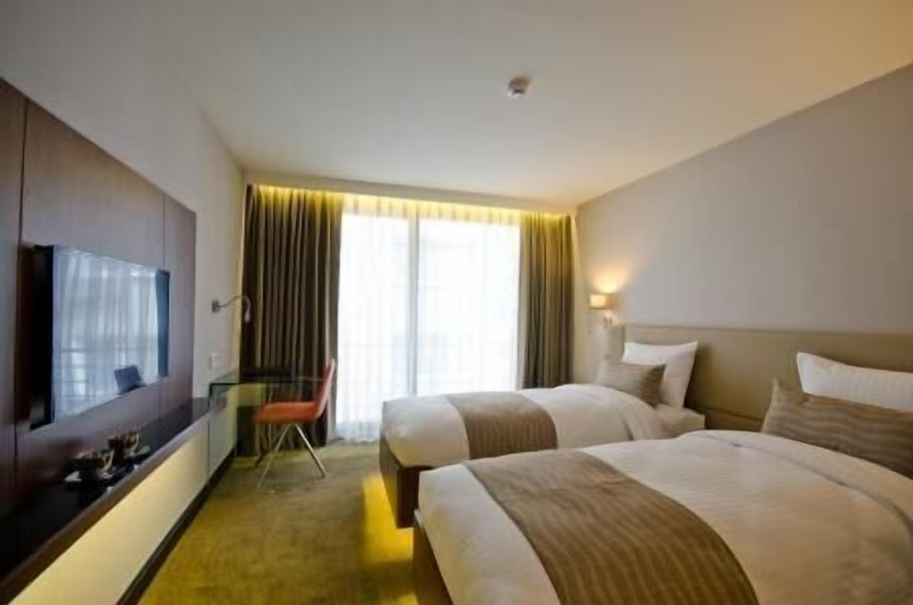 Inncity Hotel Nisantasi Istanbul Exterior photo