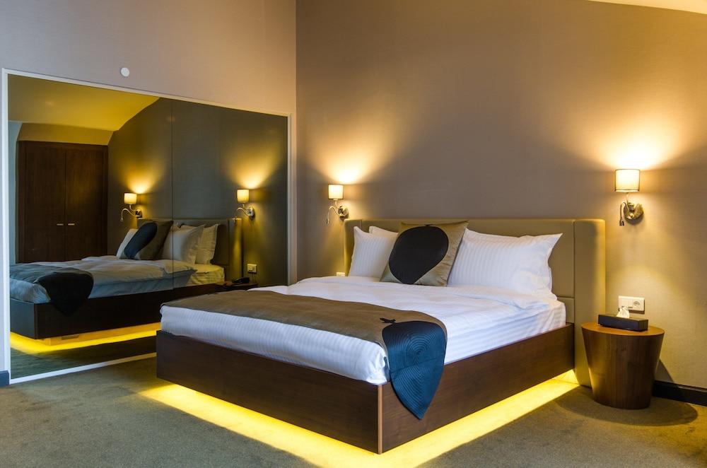 Inncity Hotel Nisantasi Istanbul Exterior photo